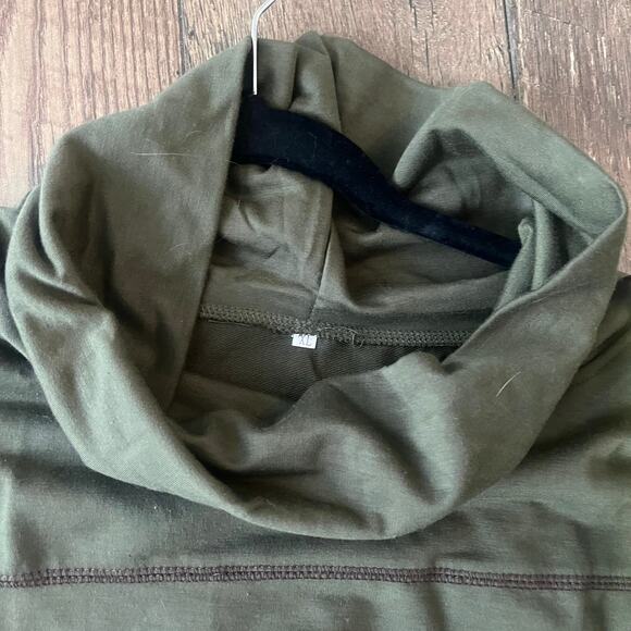 Green and Brown Cowl Neck Long Sleeve Shirt Sweatshirt Unbranded Women Size XL - Picture 3 of 6